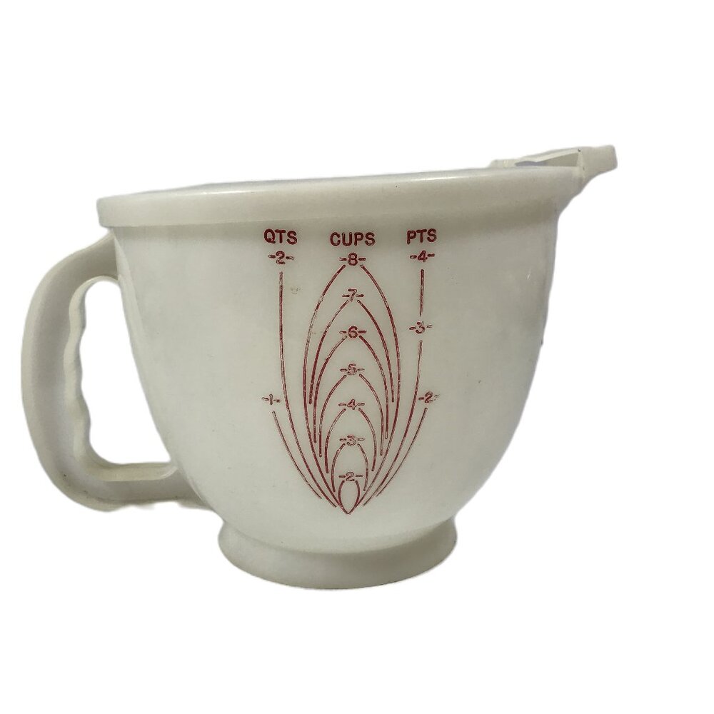 Vintage Tupperware Measuring Cup with Lid